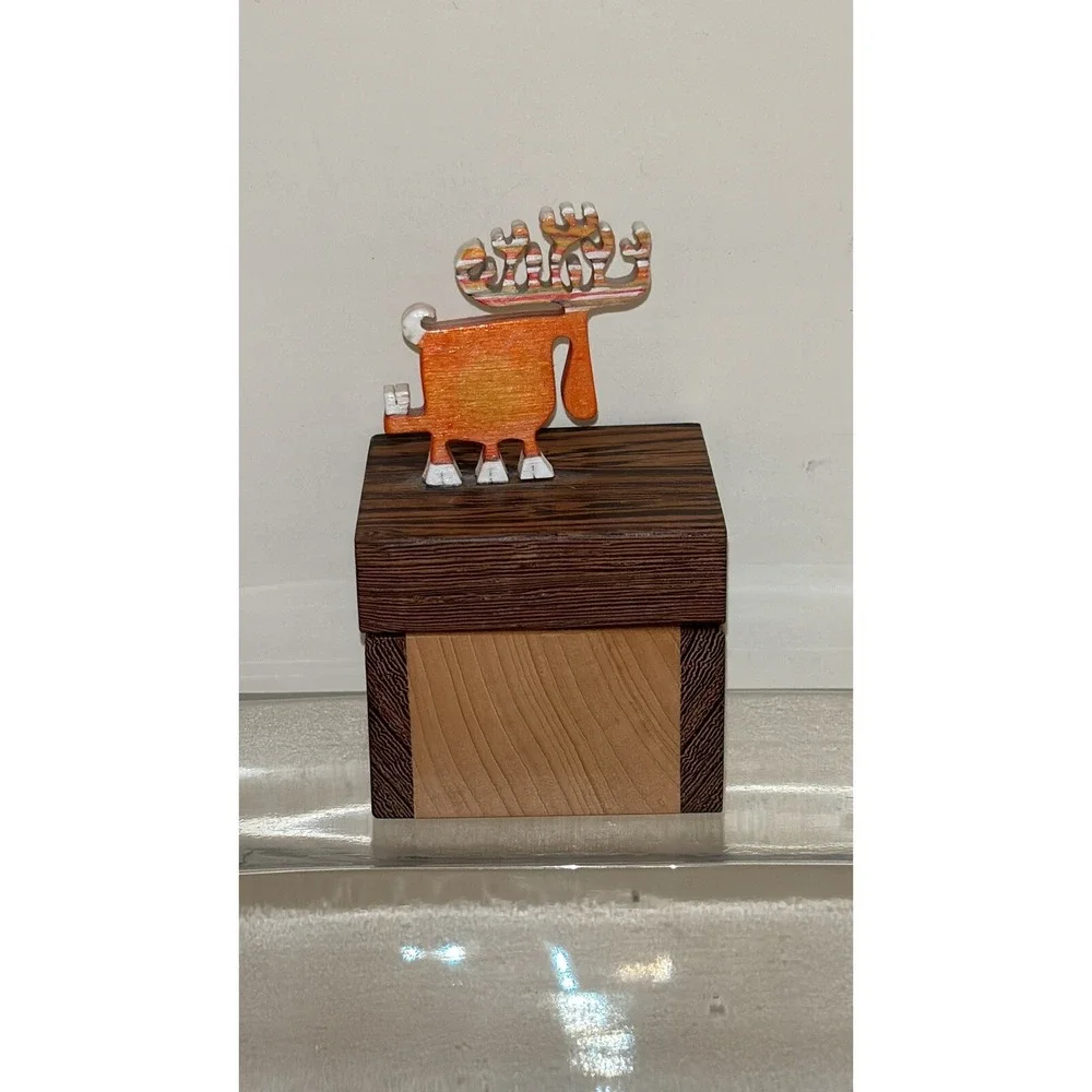 Beautiful Wooden trinket dish With Orange‎ Moose On Top